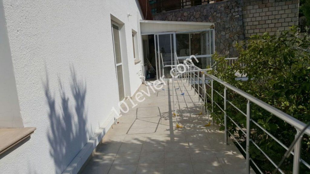 Detached House For Sale in Bellapais, Kyrenia