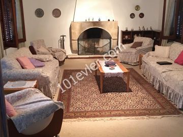 Detached House For Sale in Çatalköy, Kyrenia