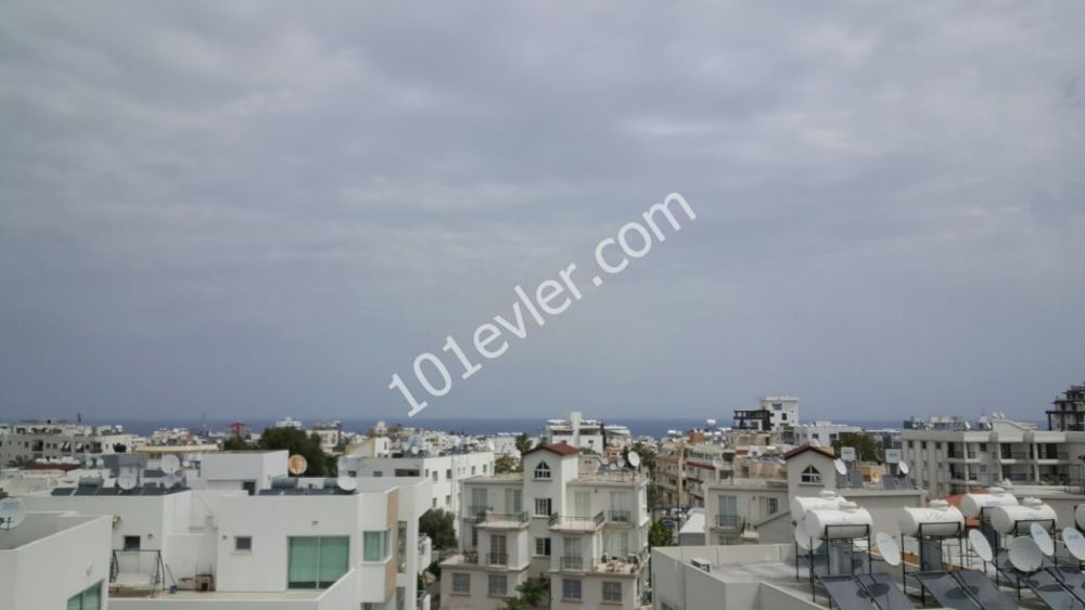 GİRNE MEKREZ DE SATILIK 1+1 DAİRE