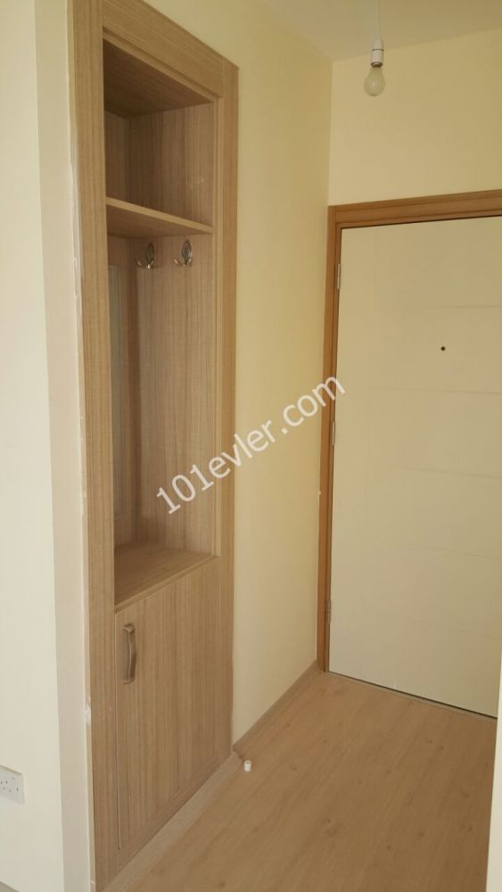 GİRNE MEKREZ DE SATILIK 1+1 DAİRE