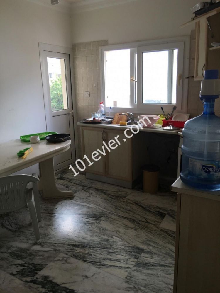 Flat For Sale in Girne Merkez, Kyrenia