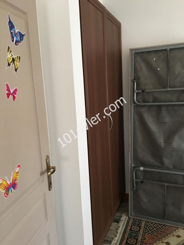 GİRNE MERKEZDE 3+1 SATILIK DAİRE