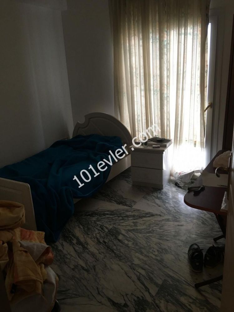 Flat For Sale in Girne Merkez, Kyrenia