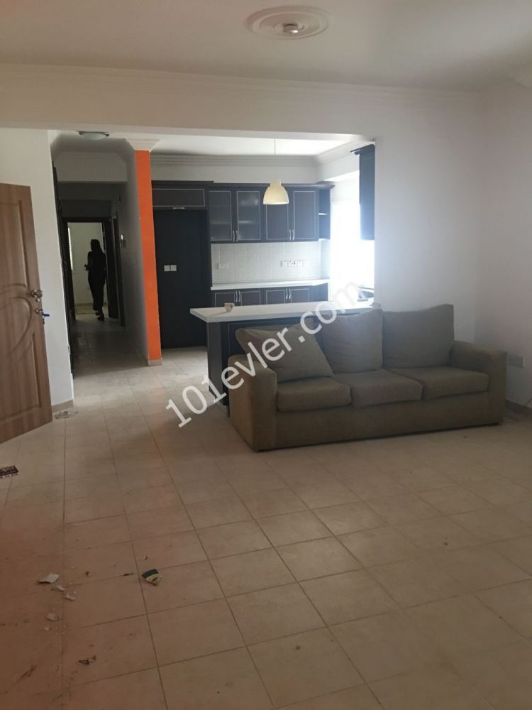 Flat For Sale in Girne Merkez, Kyrenia