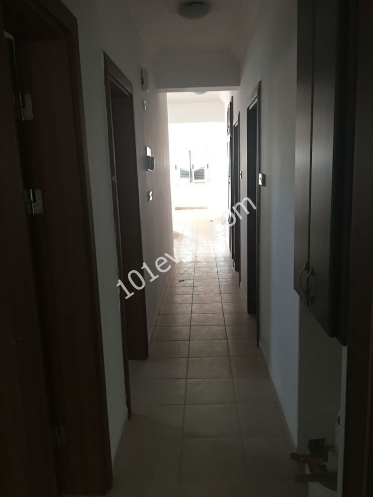 Flat For Sale in Girne Merkez, Kyrenia