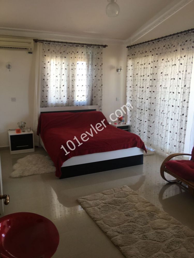 Villa For Sale in Çatalköy, Kyrenia