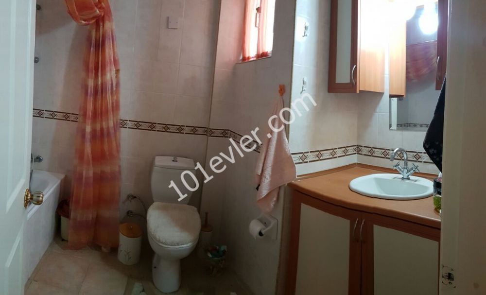 Flat For Sale in Girne Merkez, Kyrenia