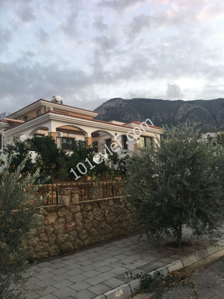 Villa For Sale in Bellapais, Kyrenia