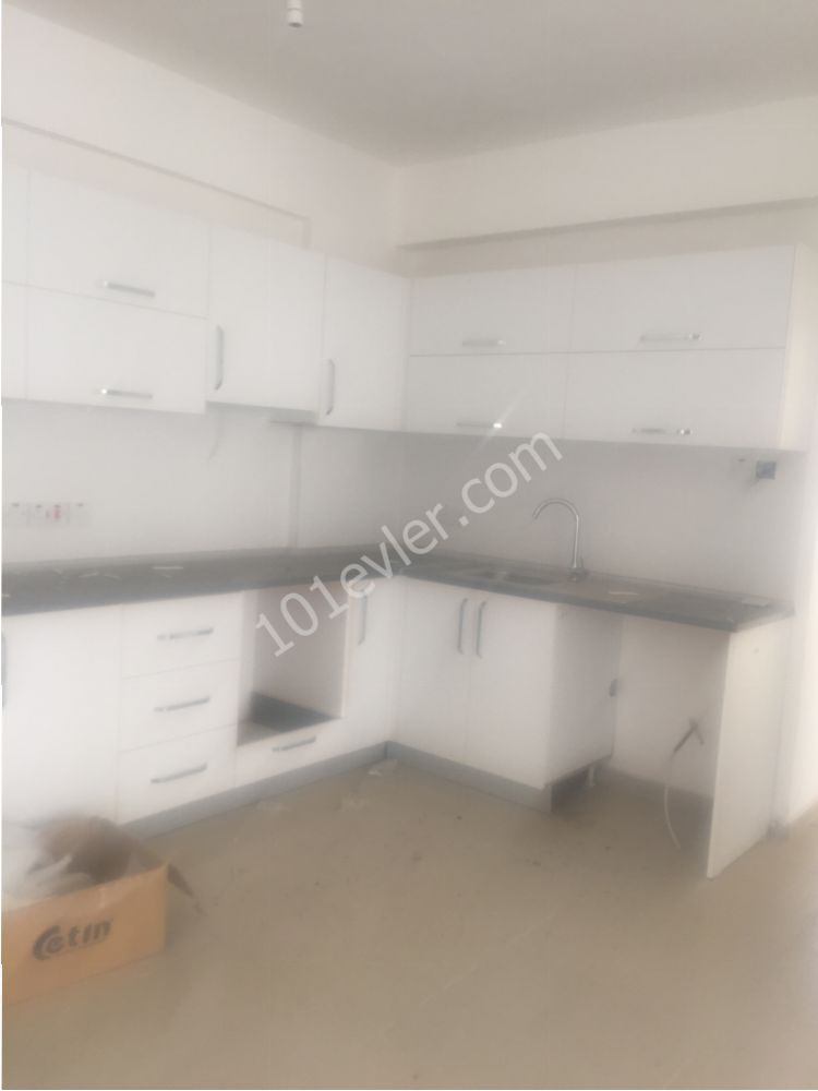 2+1 eşyasız kiralık daire 