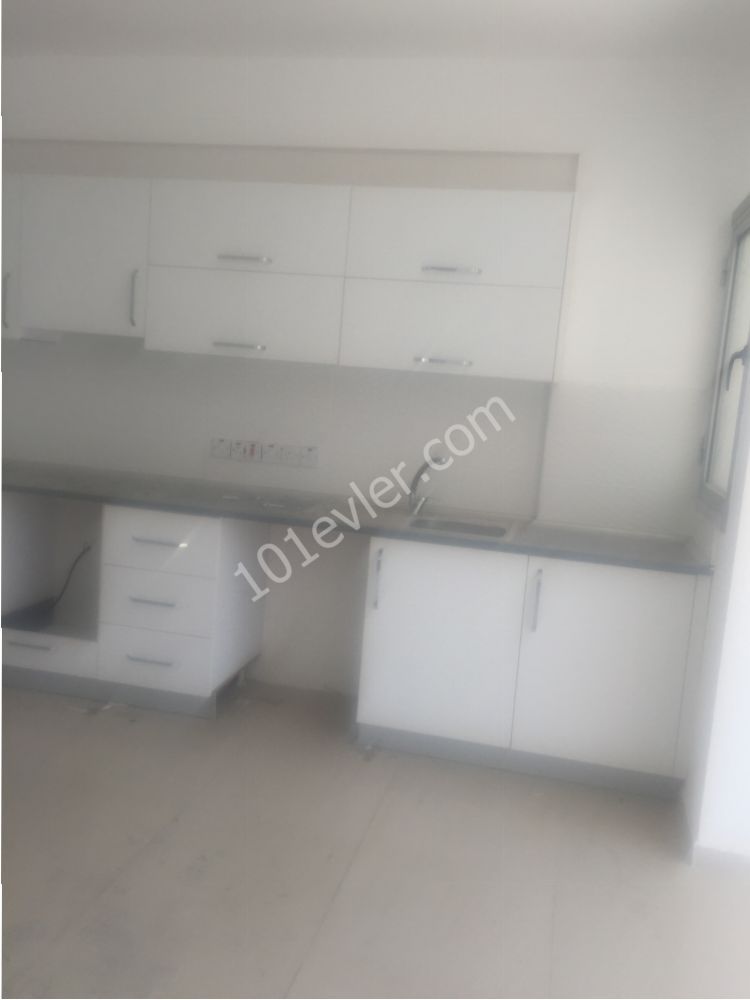 Flat To Rent in Girne Merkez, Kyrenia