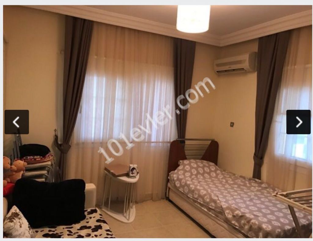 Penthouse For Sale in Girne Merkez, Kyrenia