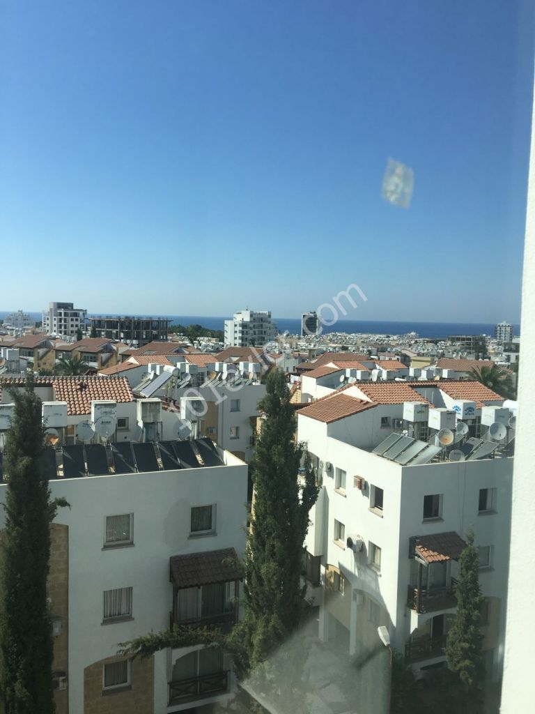 Flat To Rent in Girne Merkez, Kyrenia