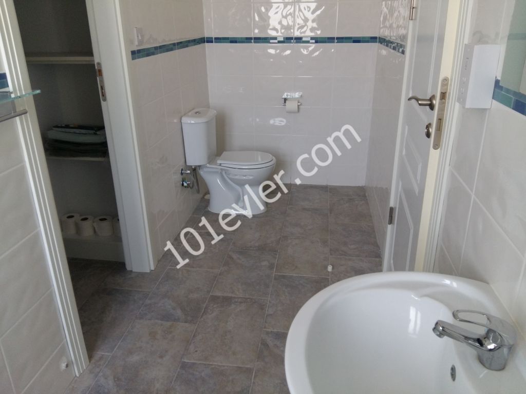 Bungalow For Sale in Çatalköy, Kyrenia