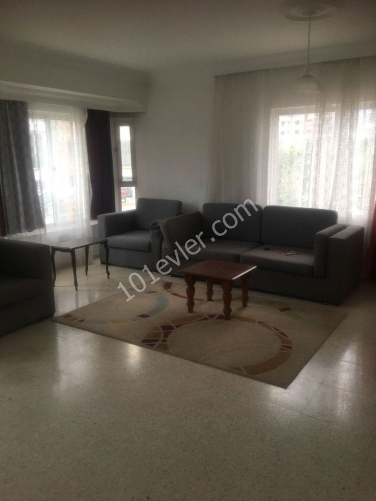 Flat To Rent in Girne Merkez, Kyrenia