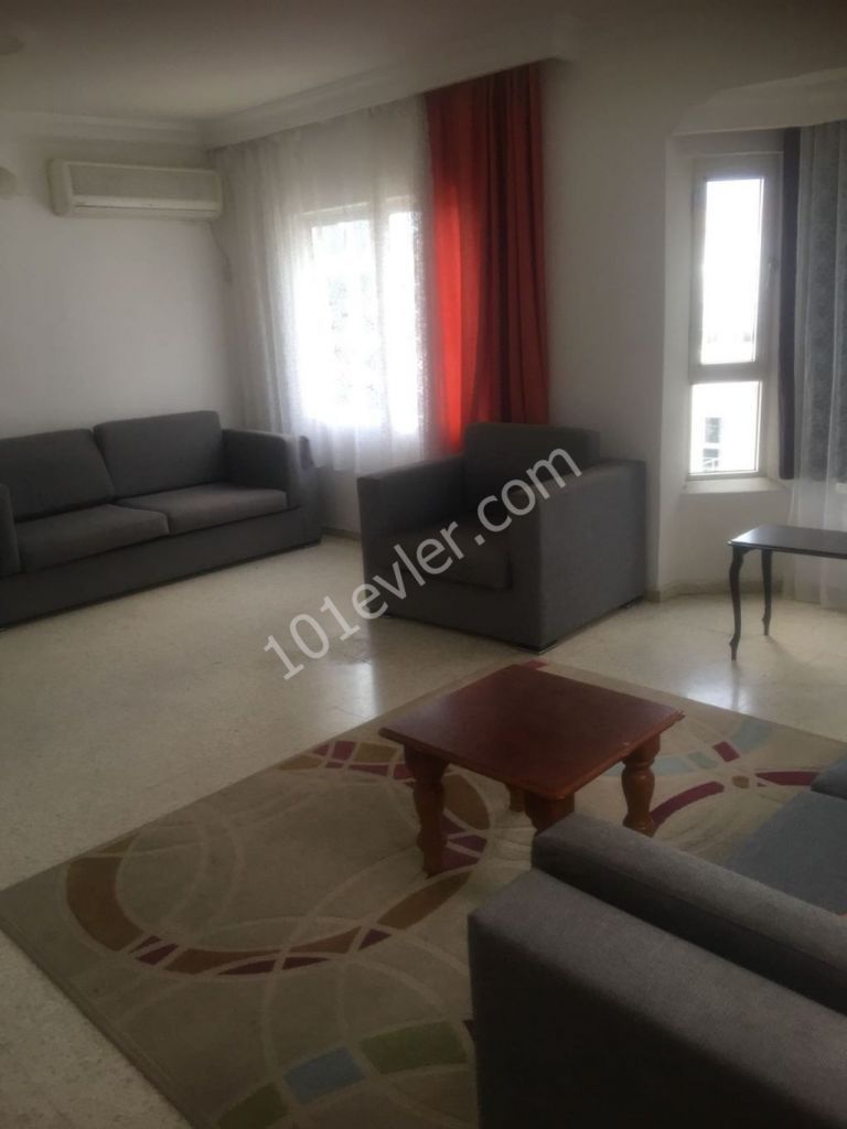 Flat To Rent in Girne Merkez, Kyrenia