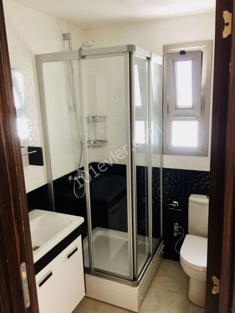 Flat To Rent in Girne Merkez, Kyrenia