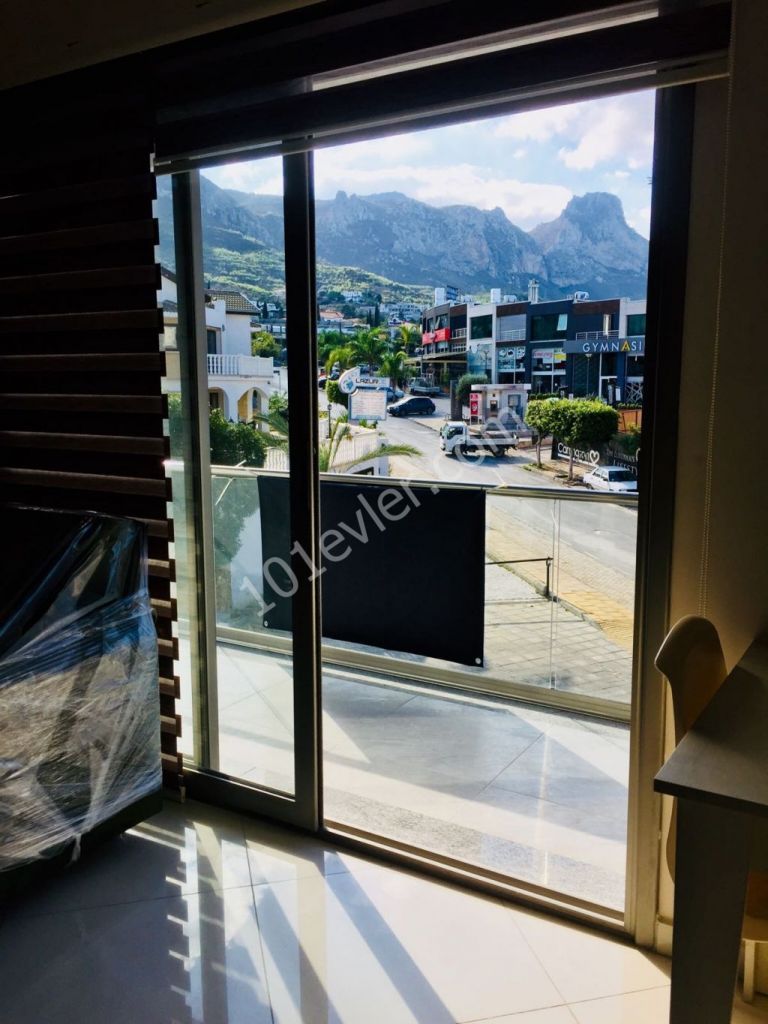 Flat To Rent in Girne Merkez, Kyrenia