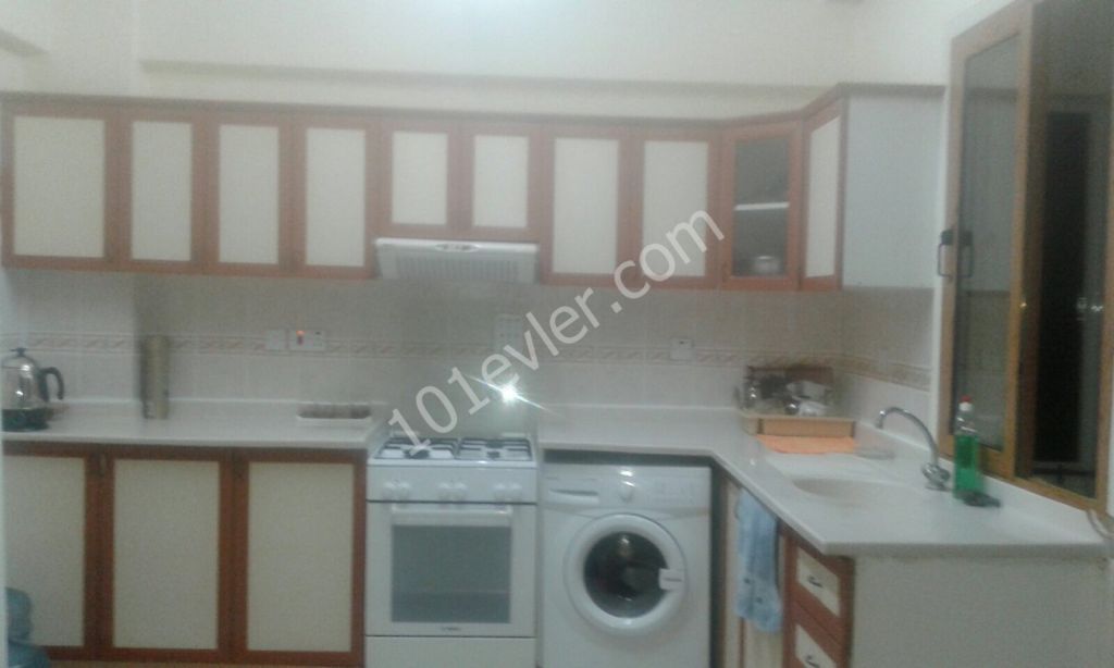 GİRNE MERKEZ'DE SATILIK 2+1 DAİRE