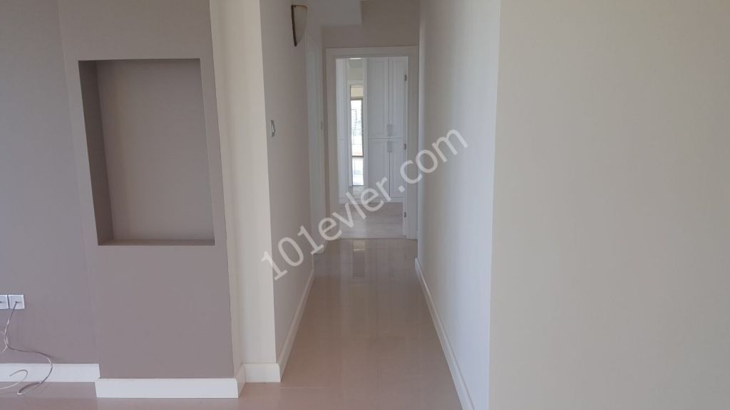 Penthouse Kaufen in Girne Merkez, Kyrenia