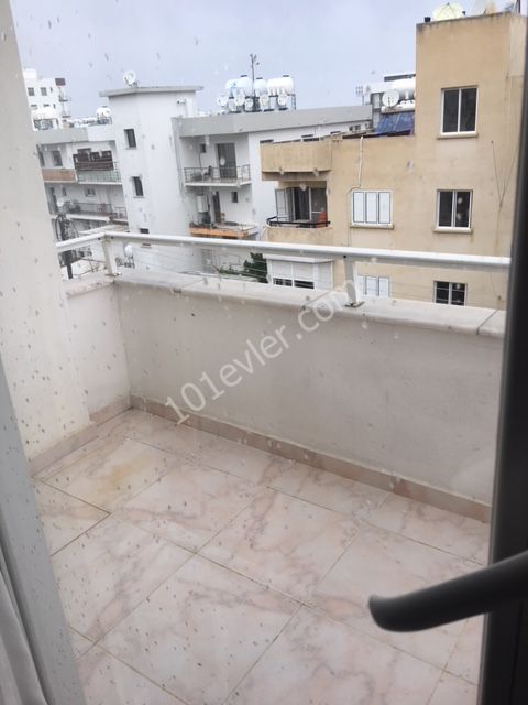 Flat For Sale in Girne Merkez, Kyrenia