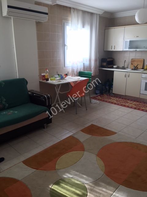 Flat To Rent in Girne Merkez, Kyrenia