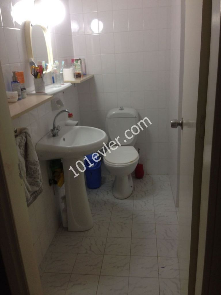 Flat For Sale in Girne Merkez, Kyrenia