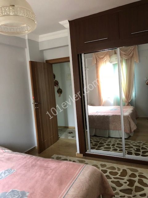 KIBRIS GİRNE MERKEZ'DE SATILIK DAİRE