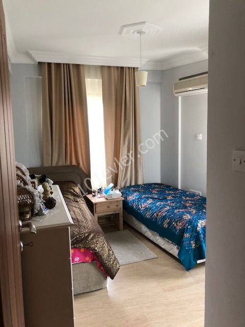 Flat For Sale in Girne Merkez, Kyrenia