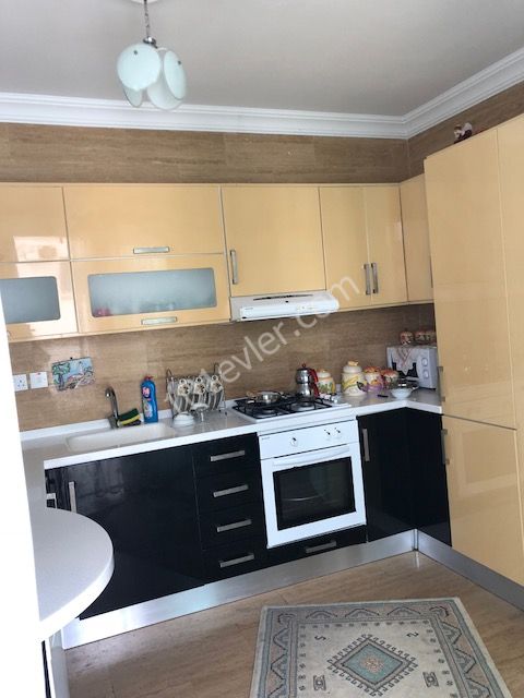 KIBRIS GİRNE MERKEZ'DE SATILIK DAİRE