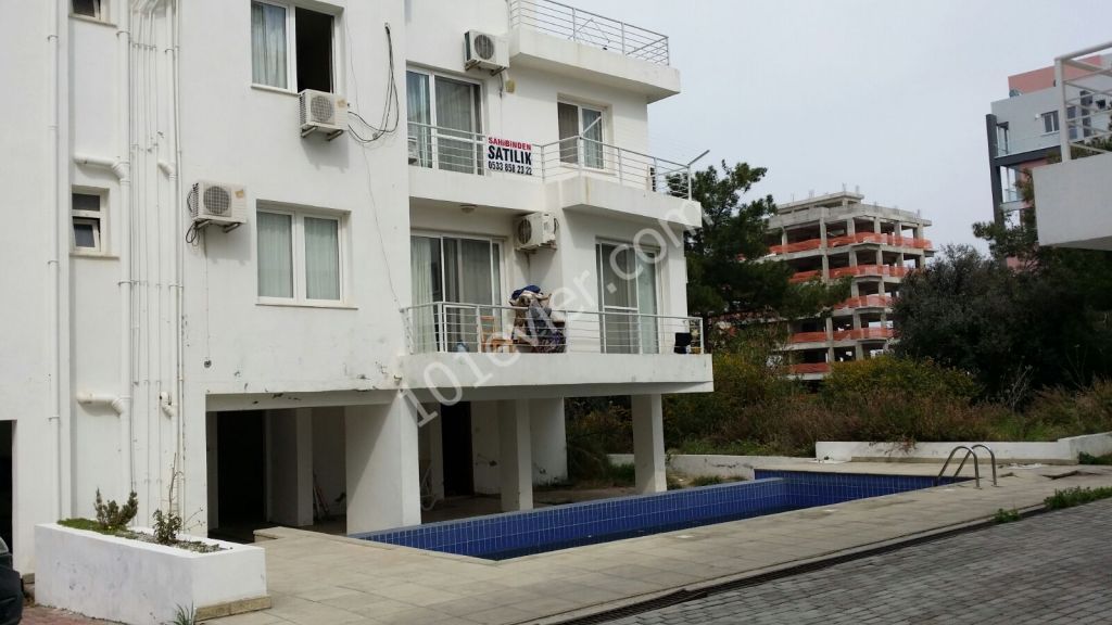 Flat For Sale in Girne Merkez, Kyrenia