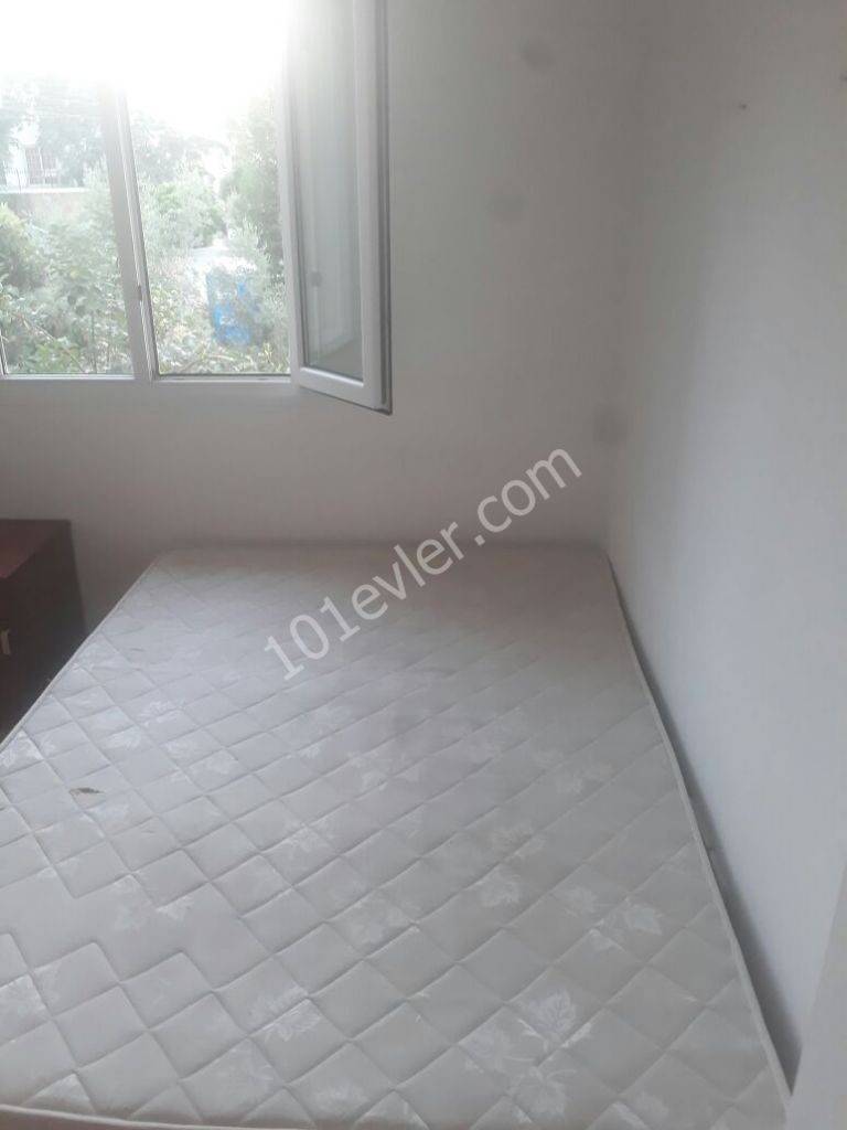 Flat To Rent in Girne Merkez, Kyrenia