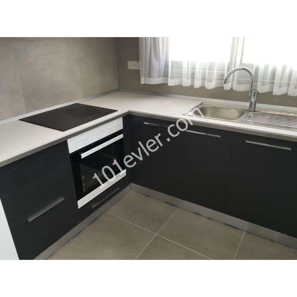 Flat To Rent in Girne Merkez, Kyrenia