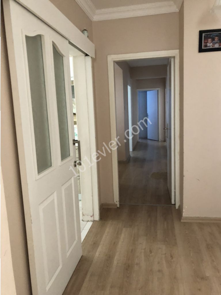 GIRNE LIMAN MEVKİİNDE 3+1 ÇOK BAKIMLI EŞYALI DAİRE