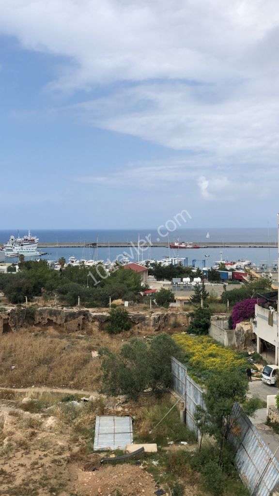 Flat For Sale in Alsancak, Kyrenia