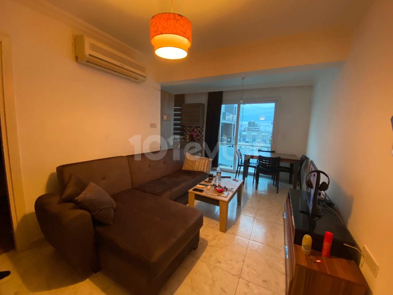 2+1 flat for sale in Kyrenia center