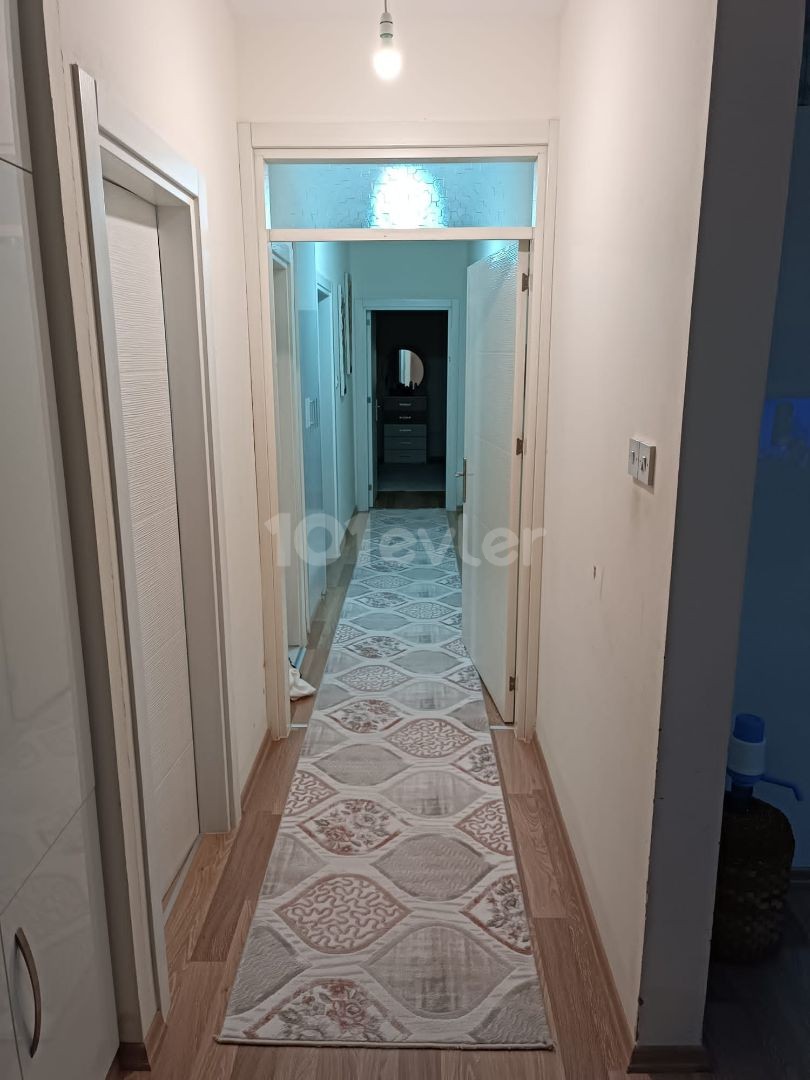 3+1 Wohnung zum Verkauf mit unmöblierter Aussicht in New Bosphorus