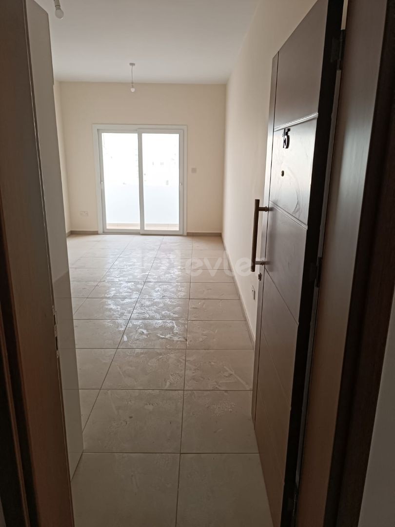 2+1 FLAT FOR SALE IN MAGUSA CANAKKALE SUITABLE FOR FAMILY LIFE