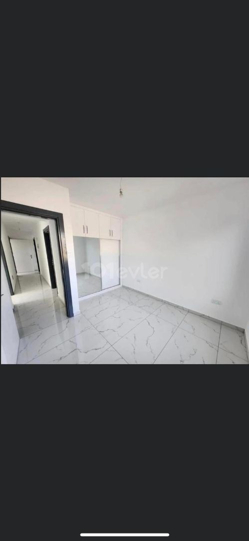 CANAKKALE'DE AİLE YAŞANTISINA UYGUN 122m2 3+1 SATILIK DAİRE 1 AY SONRA TESLİM! 