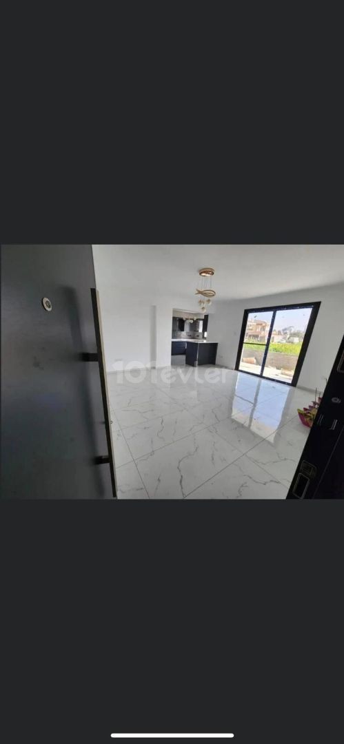 CANAKKALE'DE AİLE YAŞANTISINA UYGUN 122m2 3+1 SATILIK DAİRE 1 AY SONRA TESLİM! 