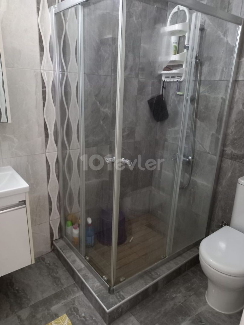 1+1 FURNISHED FLAT WITH ELEVATOR FOR SALE IN MAGUSA SAKARYA