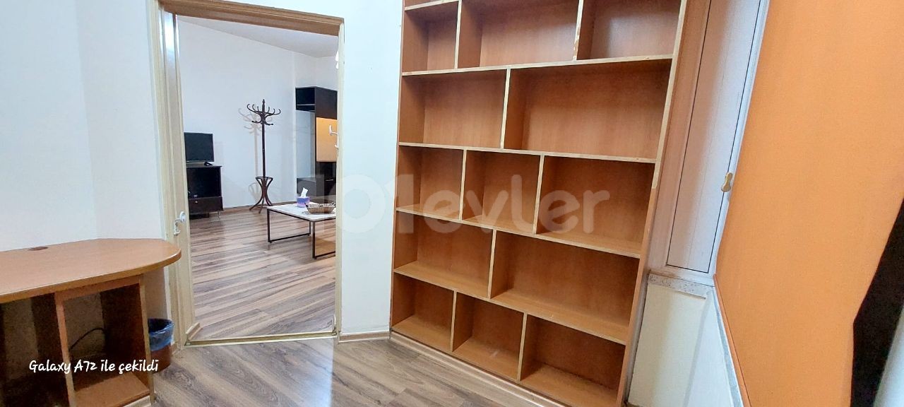 SPACIOUS FULLY FURNISHED 3+1 FLAT SUITABLE FOR FAMILY LIFE IN FAMAGUSTA CENTER CLOSE TO ONDER SHOPPING MALL