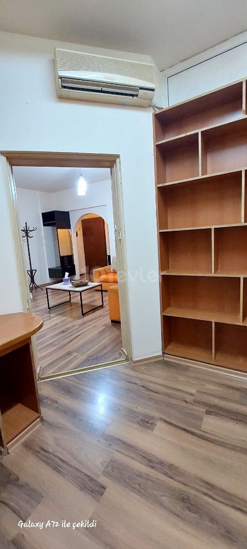 SPACIOUS FULLY FURNISHED 3+1 FLAT SUITABLE FOR FAMILY LIFE IN FAMAGUSTA CENTER CLOSE TO ONDER SHOPPING MALL