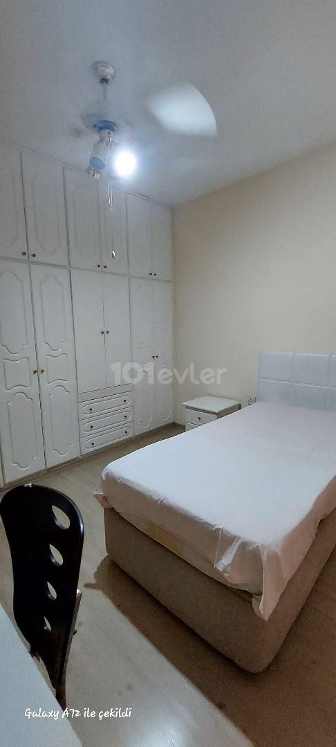 SPACIOUS FULLY FURNISHED 3+1 FLAT SUITABLE FOR FAMILY LIFE IN FAMAGUSTA CENTER CLOSE TO ONDER SHOPPING MALL