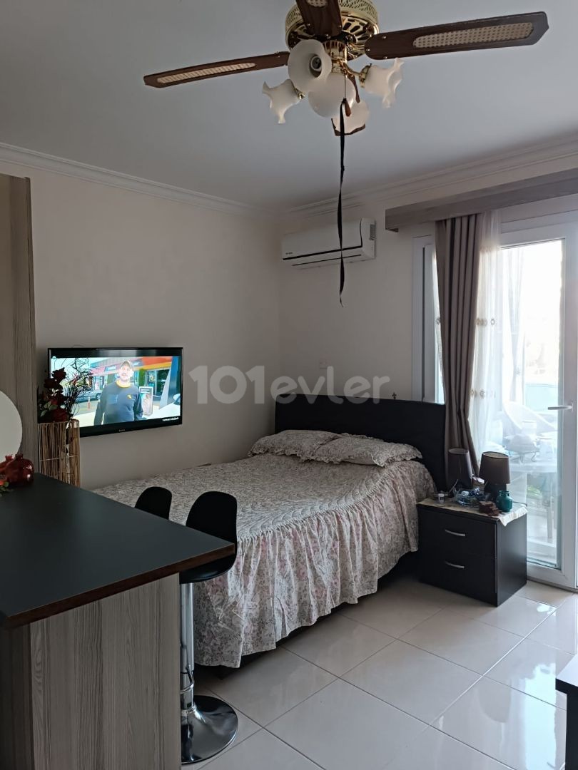 İSKELE LONG BEACH ROYAL SUN SITE FLAT FOR SALE