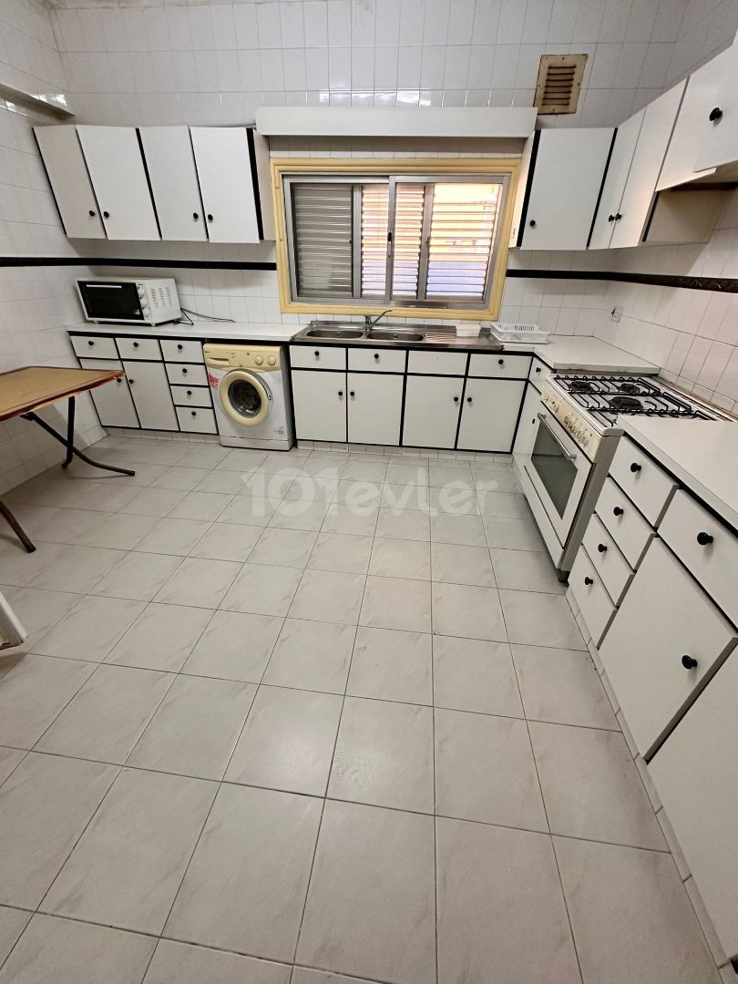 3+1 FLAT FOR RENT WITH 6 MONTHS TL PAYMENT