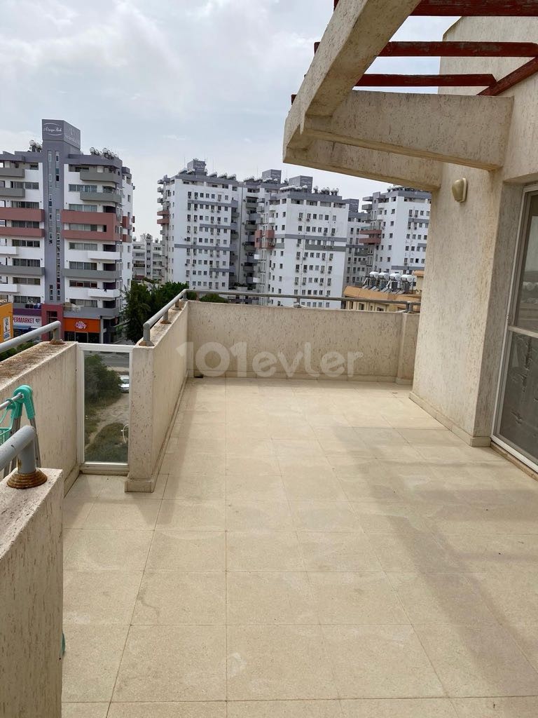 Penthouse For Sale in Mağusa Merkez, Famagusta