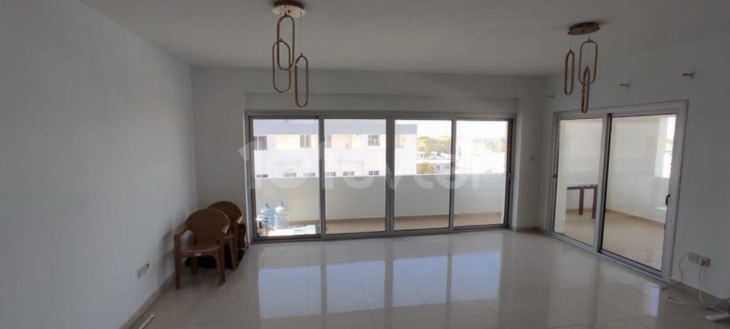 Penthouse For Sale in Mağusa Merkez, Famagusta