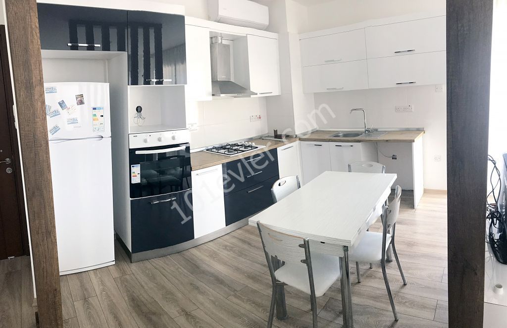 Penthouse To Rent in Küçük Kaymaklı, Nicosia