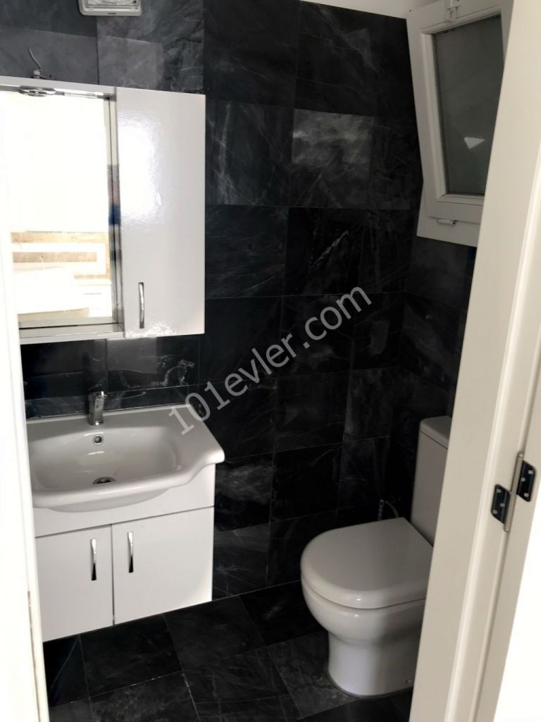 Flat To Rent in Küçük Kaymaklı, Nicosia