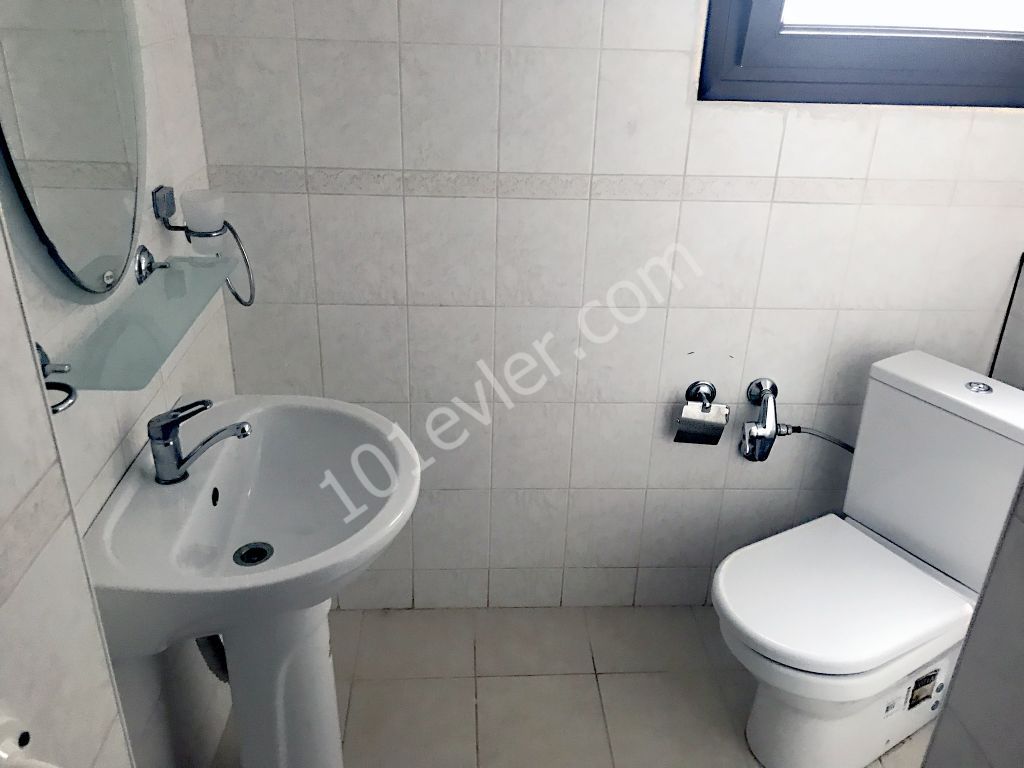 Flat To Rent in Köşklüçiftlik, Nicosia